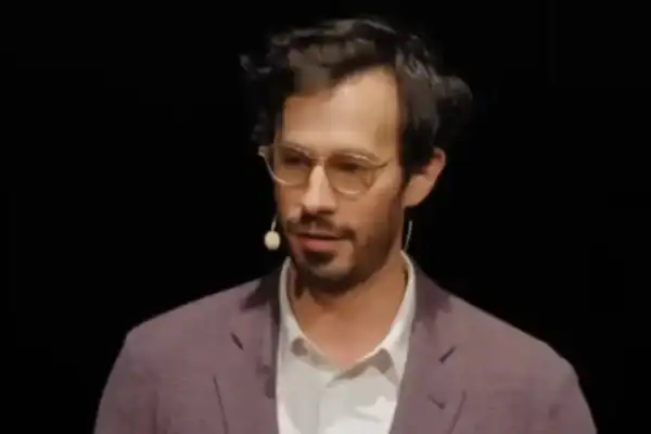 Especialista em dark web compartilha a realidade assustadora do que encontrou por lá