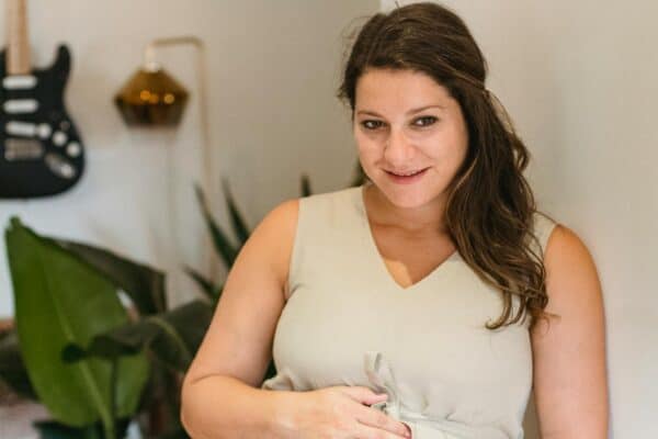 Estudo mostra que mulheres que tiveram filhos após os 40 anos têm mais chances de viver até os 100