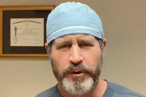 Tabagismo é o pior comportamento, diz cirurgião cardiovascular Jeremy London