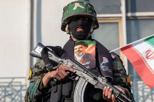 Irã inicia nova tática de guerra capaz de derrubar a economia mundial