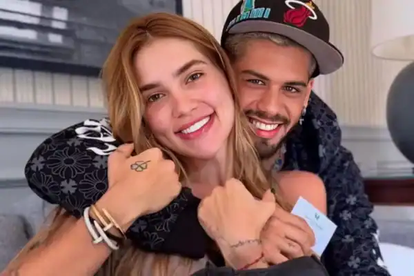 Fã pede retorno de perfume Zé Felipe e Virginia Fonseca reage