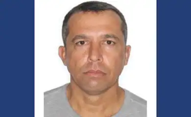 Momento em que o tenente-coronel Neto é preso em São José dos Campos