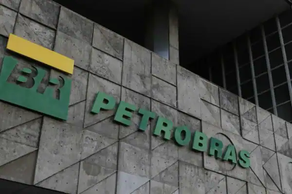 Petrobras cancela leilões de diesel e gasolina e gera apreensão no mercado