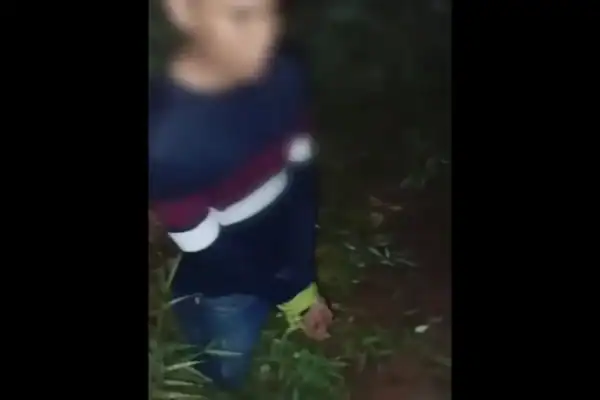 Vídeo exibe jovem sendo raptado em frente à residência em Manaus