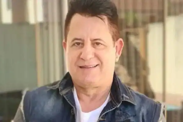 Marrone realiza nova cirurgia após procedimento íntimo