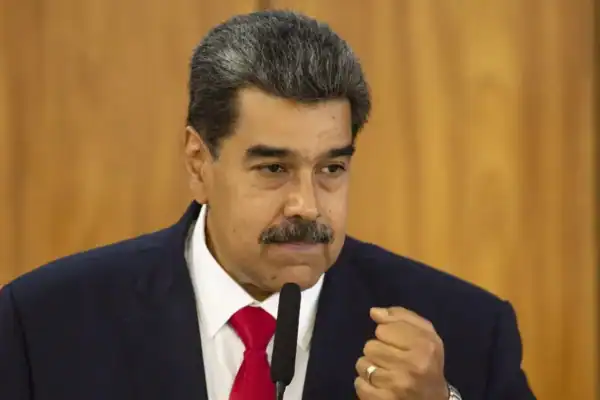 Grupo de brasileiros envia carta a Maduro pedindo libertação imediata pelo governo dos EUA