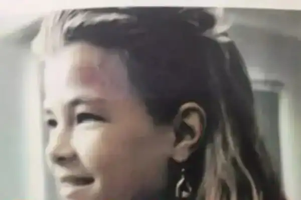 Menina desaparecida aos 13 anos em circunstâncias misteriosas é encontrada viva