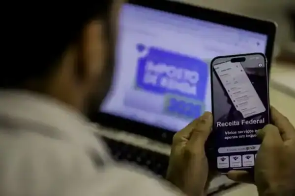 Restituições do IR de R$ 265 milhões são atrasadas por erros em dados bancários