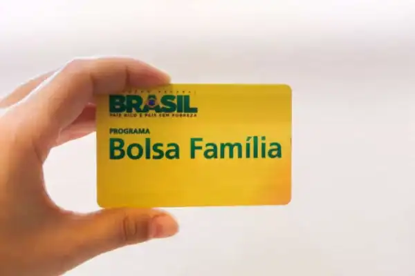 Bolsa Família: confira quando começam os pagamentos de abril e quem tem direito