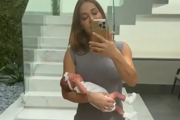 Maíra Cardi relata diagnóstico preocupante da filha: ‘Ficou em carne viva’