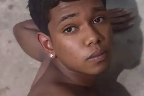 Suspeito do CV morre em confronto após torturar moradores