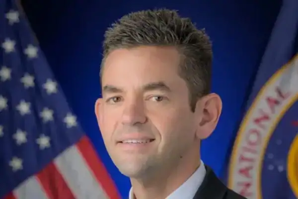 Chefe da NASA revela detalhes inquietantes sobre a existência de alienígenas
