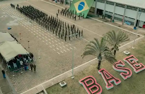 Soldado morre após ser baleado no peito por colega em base militar