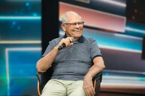 Ator e humorista Silvio Matos morre aos 82 anos