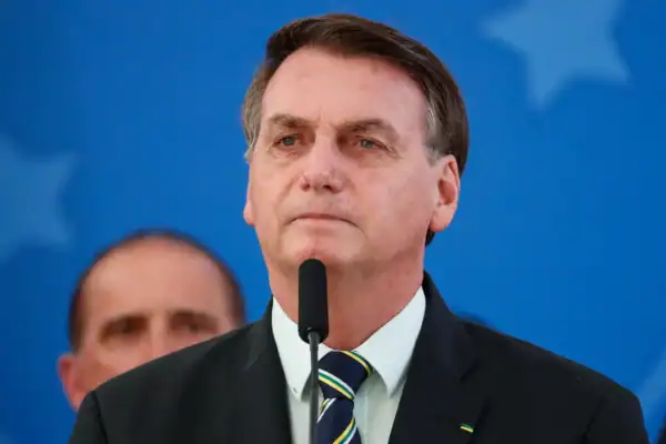 Pesquisa Datafolha indica maioria a favor de prisão domiciliar de Bolsonaro