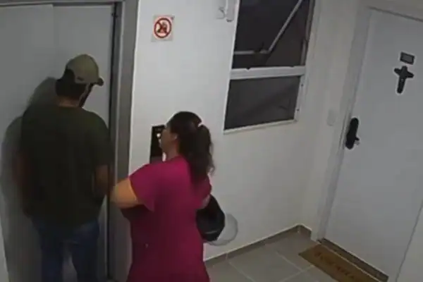 Professora mata companheiro a facadas e admite brutalidade do crime