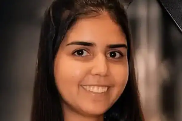 Suspeita de matar jovem queimada viva em ataque motivado por ciúmes é presa