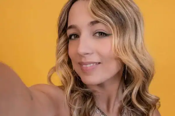 Samira Sagr sai na frente e estreia como apresentadora após o BBB 26