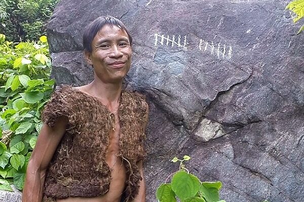Homem passa 41 anos isolado na selva sem saber que mulheres existiam