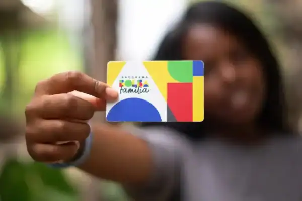 Bolsa Família divulga cronograma de pagamentos de maio e informa datas de recebimento