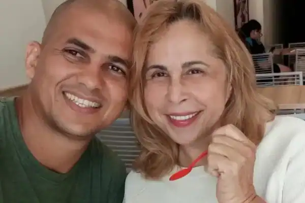 Corpo de empresária é encontrado no quintal de casa e marido confessa