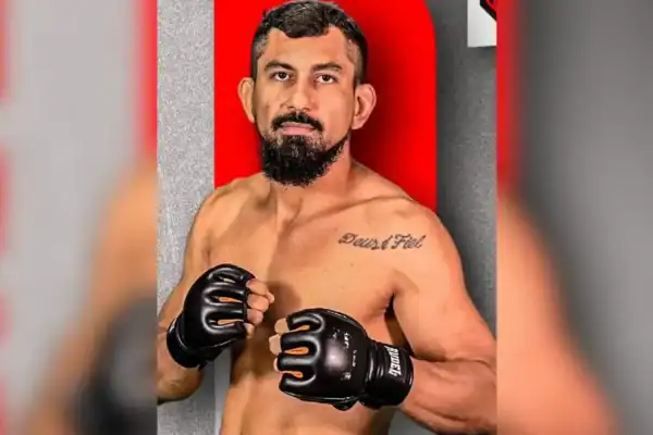 Lutador de MMA morre baleado após ser perseguido até mercado