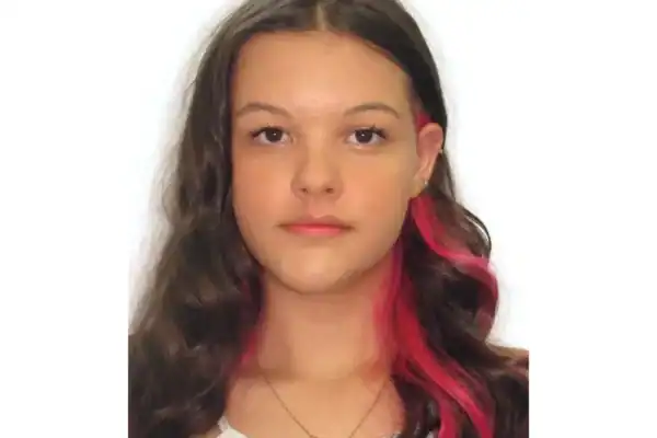 Adolescente é achada morta em circunstâncias misteriosas dentro de residência