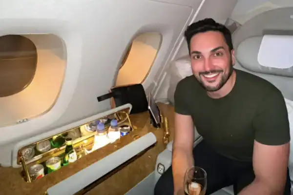 Influenciador é alvo de assalto em São Paulo e faz alerta sobre segurança digital