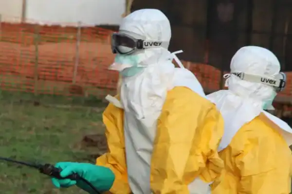 OMS eleva para nível máximo alerta sobre ebola diante de avanço acelerado no Congo