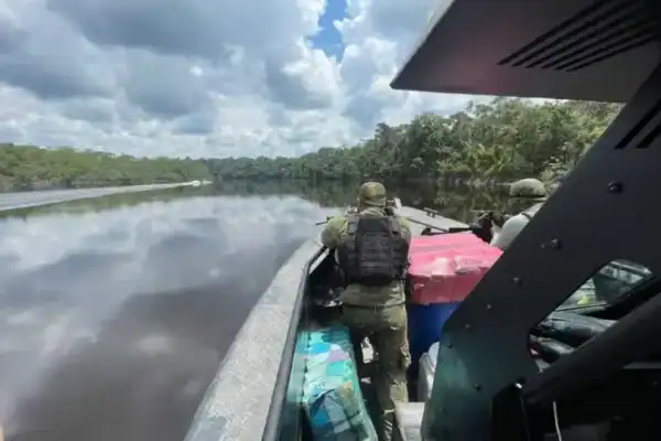 Embarcações blindadas tornam-se nova aposta das facções criminosas