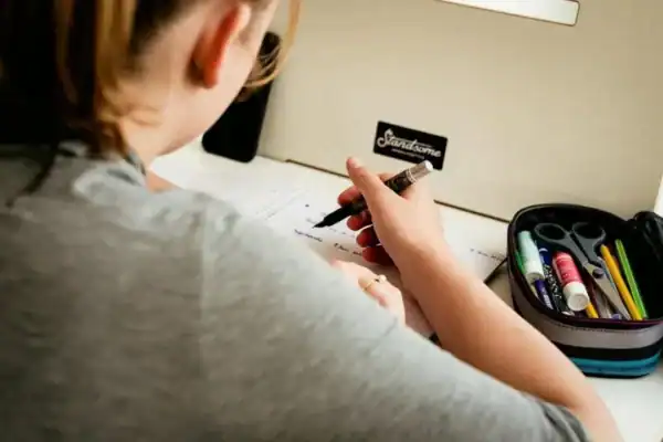 O que é homeschooling e se ele é permitido no Brasil