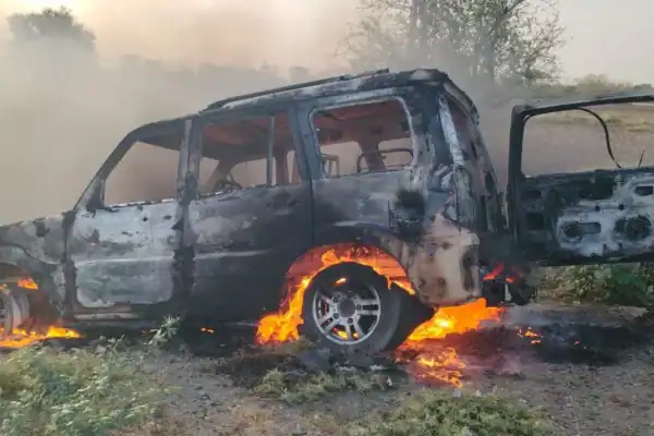 Plano macabro de meses: como um menor esfaqueou a família e incendiou o carro