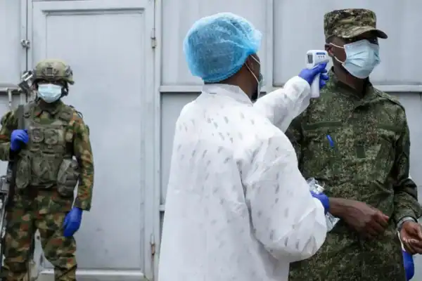 São Paulo apura caso suspeito de ebola em paciente vindo da África