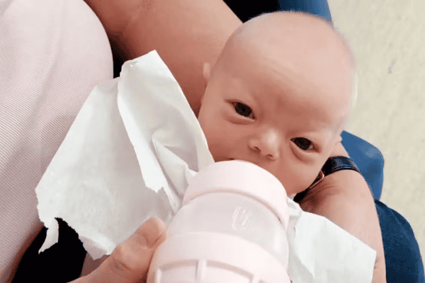 Menina de 2 anos é a única no mundo com condição ultrarrara: “Não tem nome”
