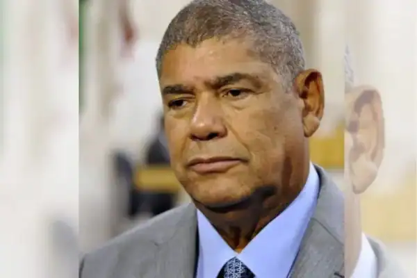 Ex-poderoso: apuração de escolta ilegal revela desgaste político e queda de Milton Leite