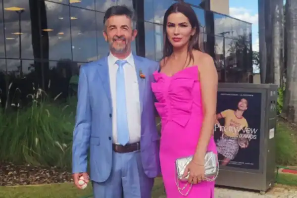 Vereador acusado de matar a ex-esposa é homenageado pela prefeitura