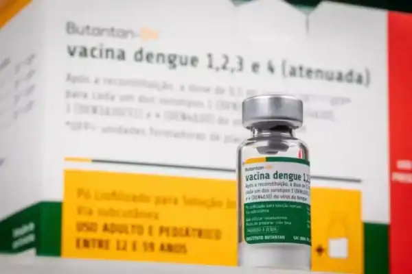 Ministério da Saúde suspende aplicação de vacina contra dengue do Butantan por precaução