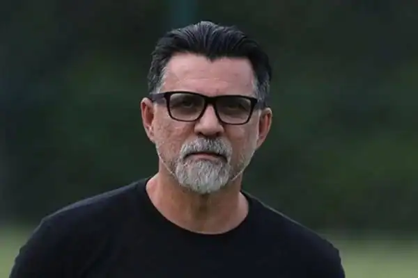 Ex-zagueiro da Seleção é detido ao embarcar para a Copa do Mundo