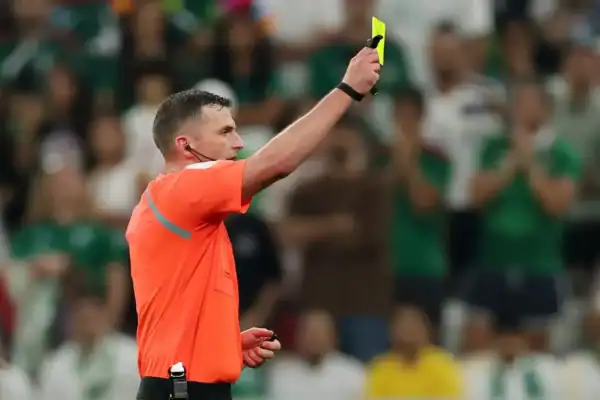 Quanto um árbitro recebe para apitar uma Copa do Mundo?