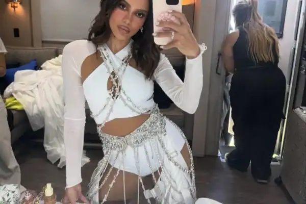Anitta é vista em momento pessoal com ex-affair de Marina Ruy Barbosa