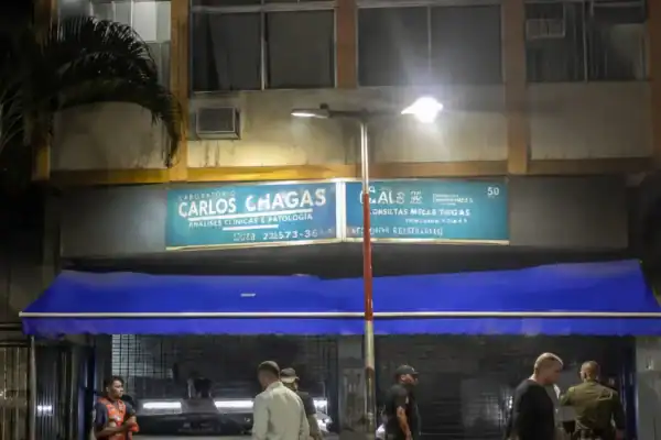 Incêndio atinge o restaurante Lamas, o mais antigo em atividade no Rio de Janeiro