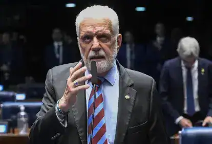 PF cumpre mandado contra Jaques Wagner em nova etapa da Operação Compliance Zero