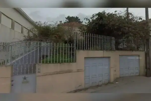Mulher conviveu com corpo da mãe em decomposição por um ano em Trofa
