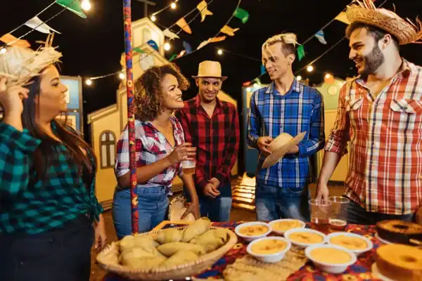 Por que a estampa xadrez se tornou símbolo das festas juninas?