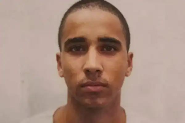 Adolescente investigado por tentar matar o próprio pai é morto a tiros em Feira de Santana