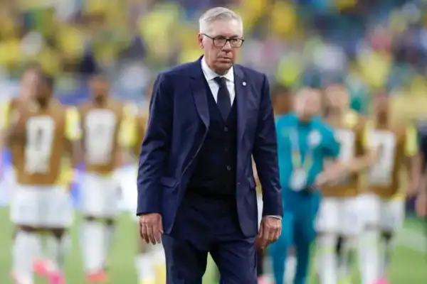 Ancelotti seguirá à frente da Seleção mesmo após eliminação na Copa do Mundo