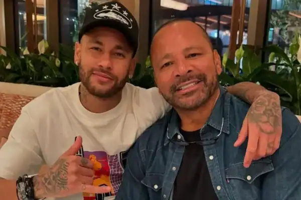 Pai de Neymar revela ritual do filho antes do jogo Brasil x Noruega