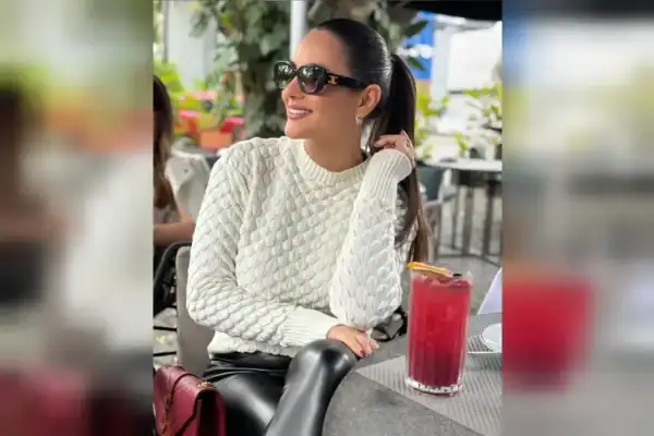 Influenciadora Larissa Cardoso Pires é condenada por espancar a própria mãe