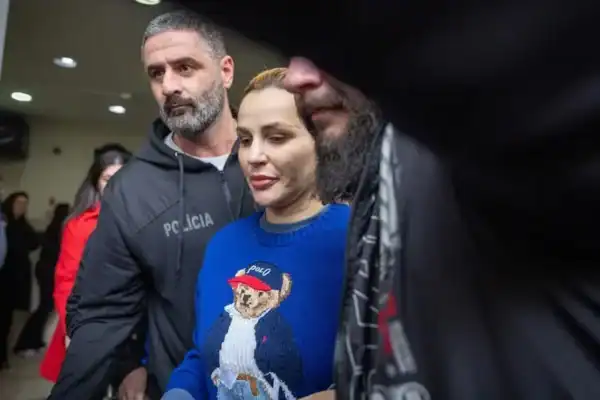 Tribunal de Justiça de São Paulo nega novo habeas corpus e Deolane Bezerra permanece presa