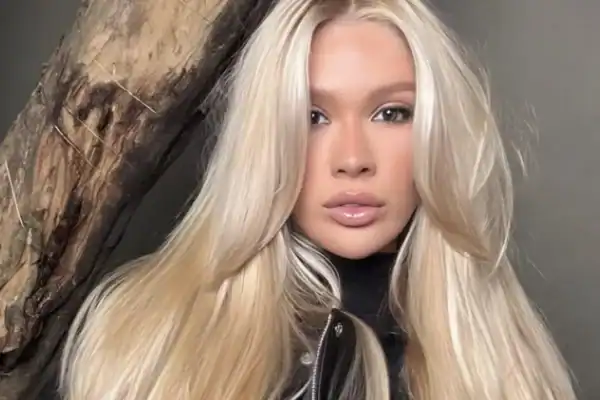 Karoline Lima esclarece rumores de gravidez após noivado com Léo Pereira